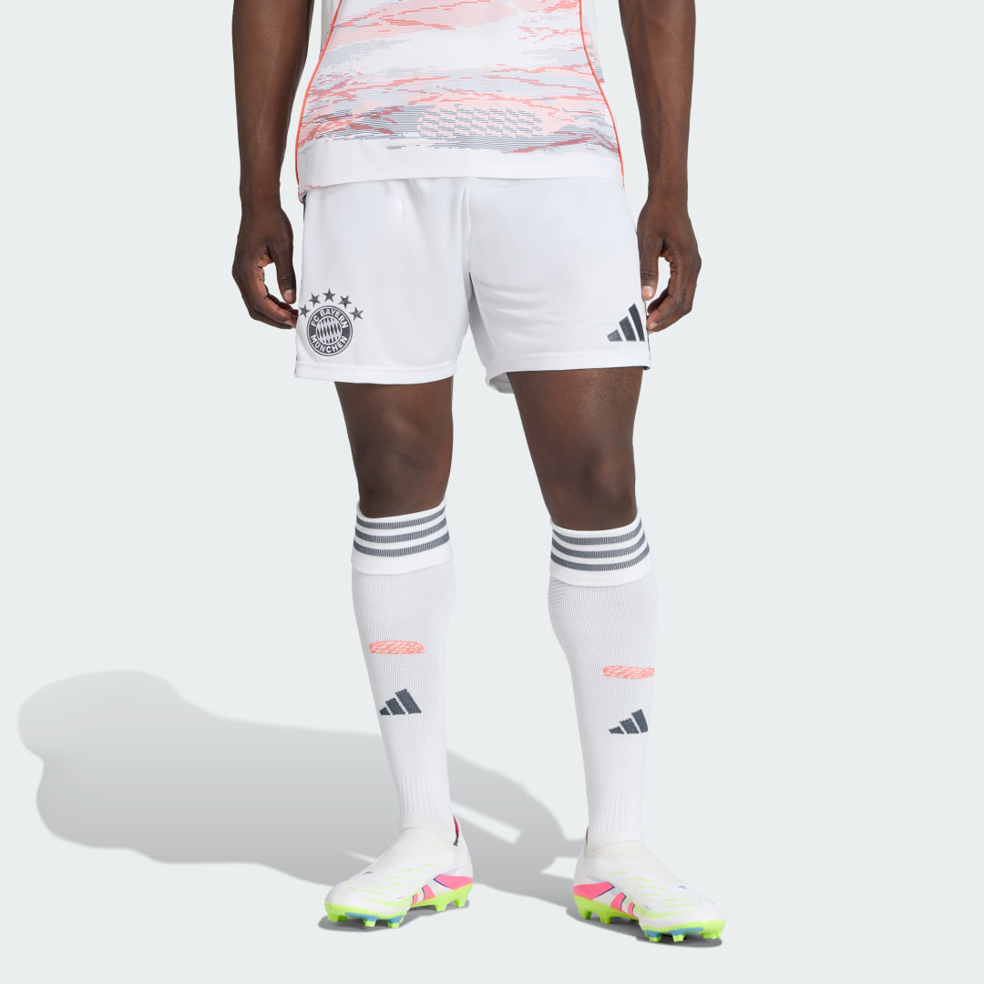FC Bayern 25/26 Bortashorts FC Bayern 25/26 Bortashorts