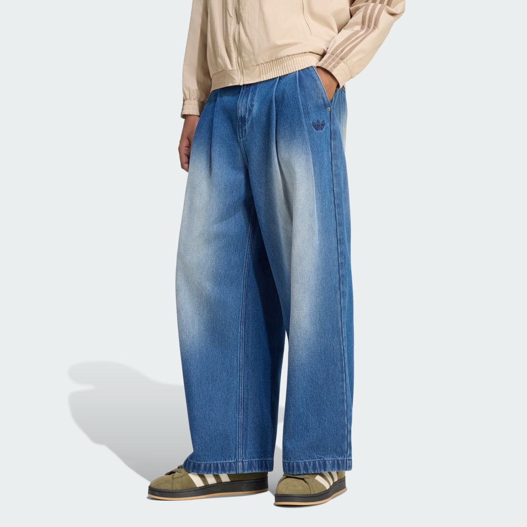JEANS MED MEDELHÖG MIDJA OCH VIDA BEN