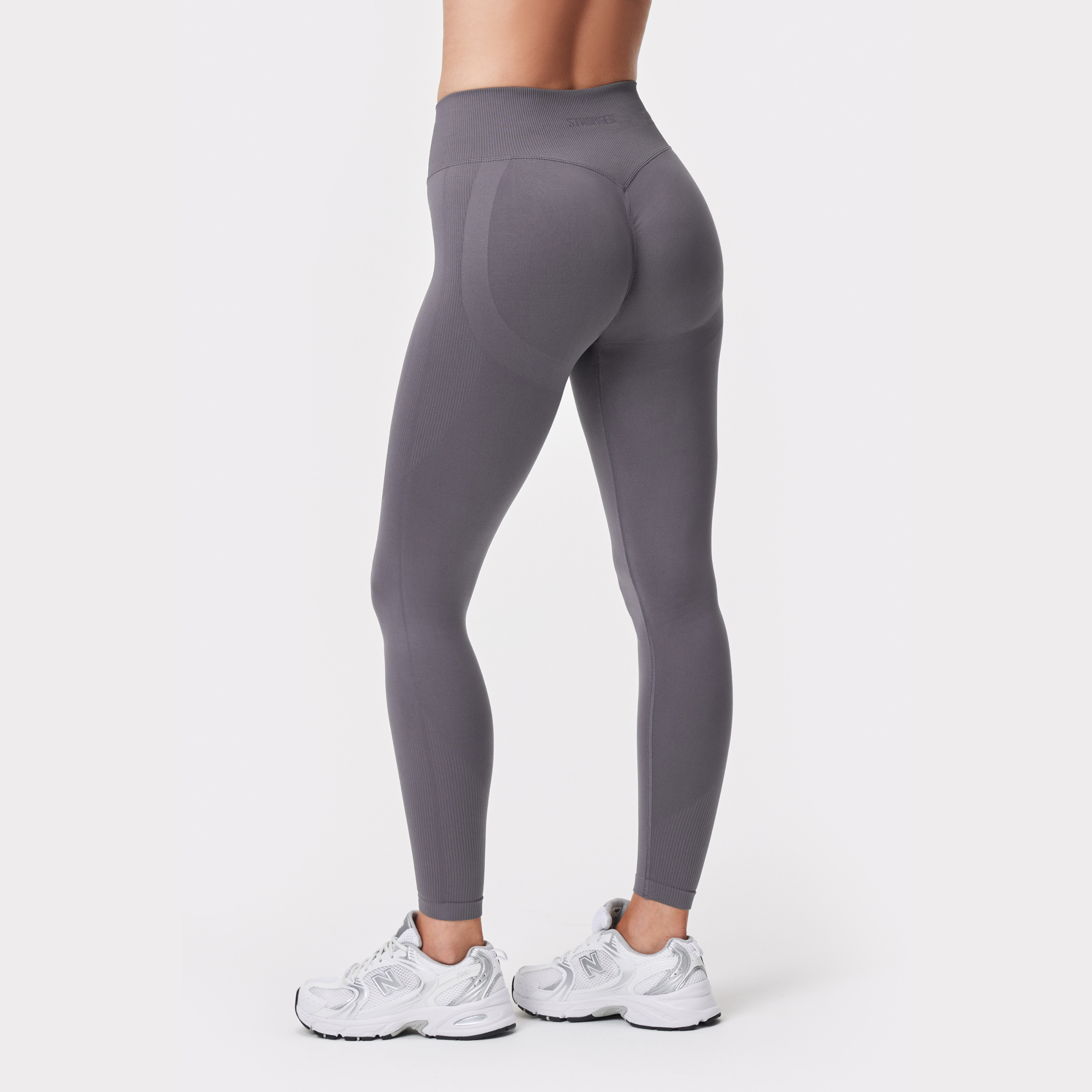 Seamless Contour Tights
