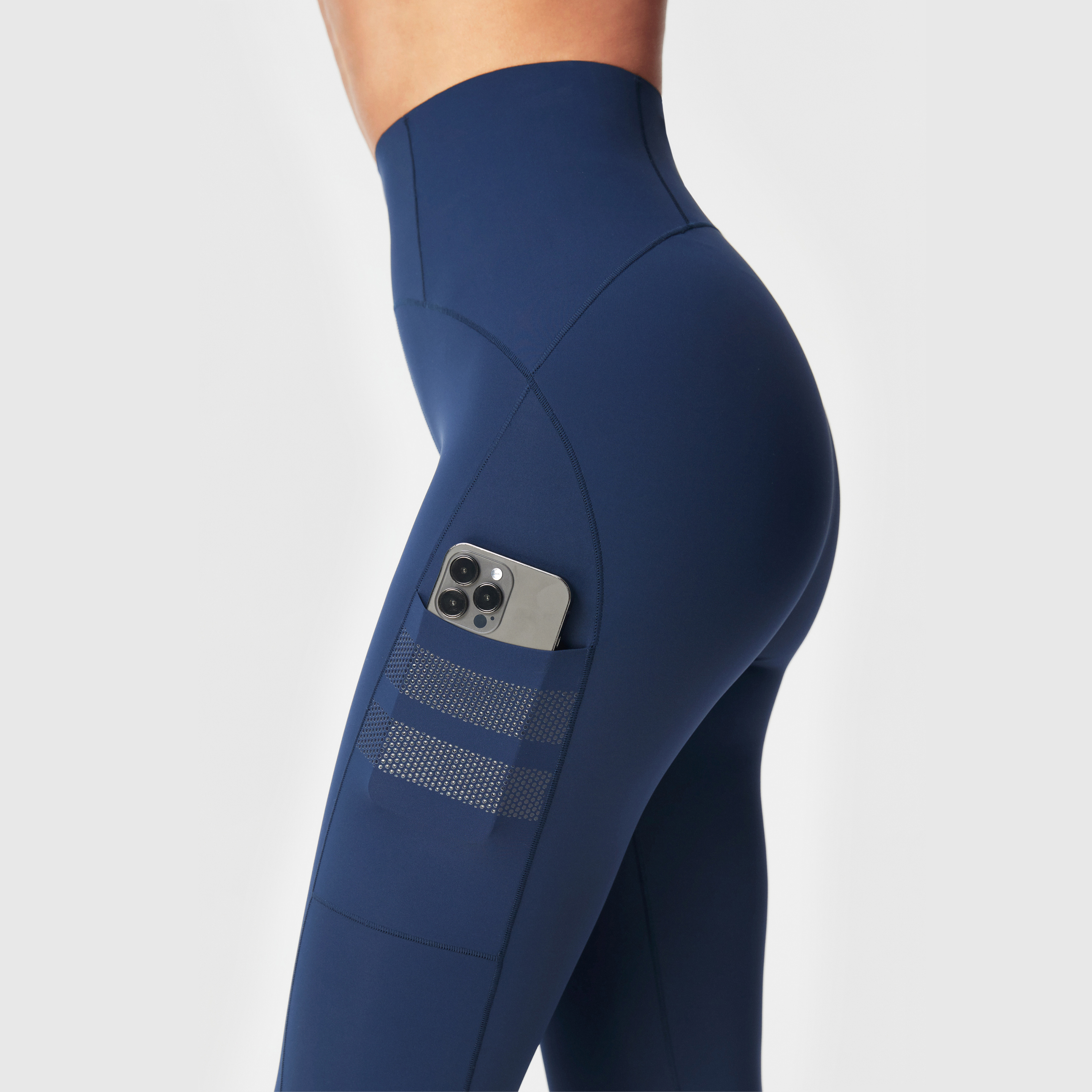 Sleek Pocket Tights